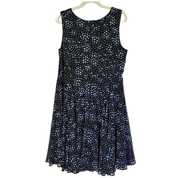 Torrid HEART PRINT FLOUNCE SKIRT DRESS Size 18 - Picture 3 of 10